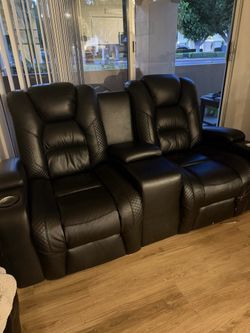 Couch set