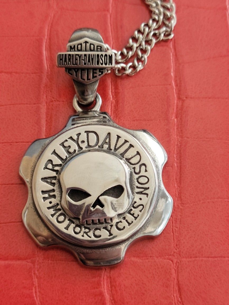 Stainless steel Willie. G. Pendent and necklace.