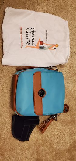 Concealed carrie purse