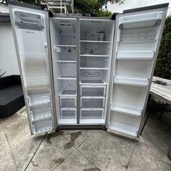 Samsung refrigerator CASH ONLY