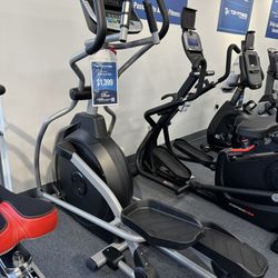 Spirit XE195 elliptical 
