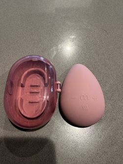 Munchkin Milk makers Warm Touch Heat And Vibration Lactation Massager