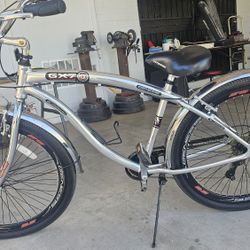Excellent aluminum bicycle for leisurely rides