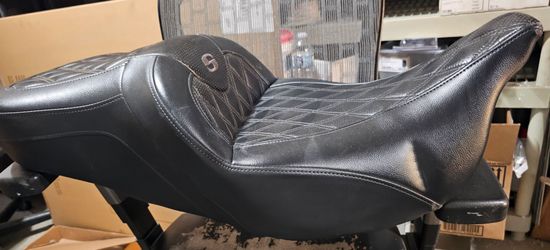 Saddlemen road sofa for harley davidson road glide street glide 2009-2023