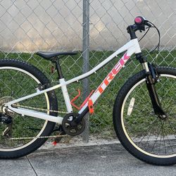 Trek PRECALIBER 24” Kids MTB 