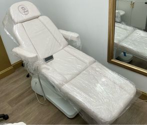 Luxmars Electric Spa Chair