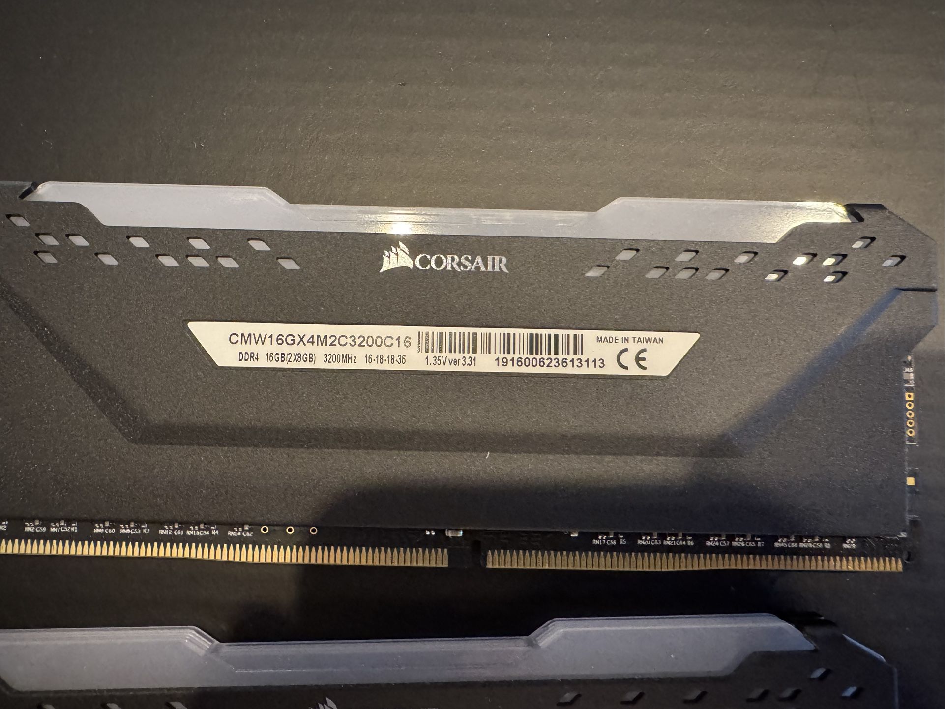 Corsair Vengeance DDR4 16gb RAM Sticks x4 (32gb Total)