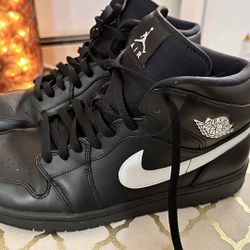 Jordan’s ,Nikes,Vans 