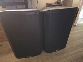 2 Alto TS215 DJ Speakers ( PLEASE READ DESCRIPTION)
