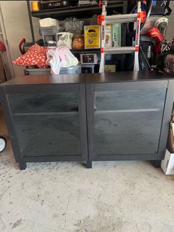 Free entertainment center