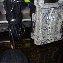 Link WMV LTE TRAIL CAM WITH MODIFIED ANTENNA 