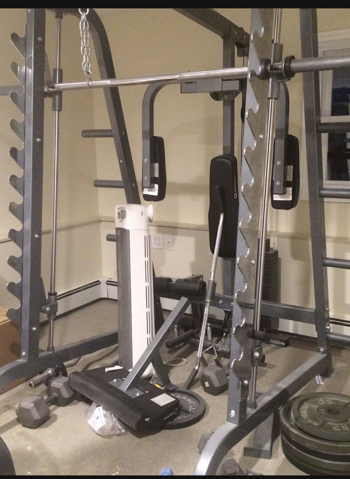 Gym equipment Smith Machine W/Extra Weights 