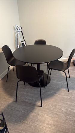 IKEA Docksta Table + x4 IKEA LIDAS Chairs