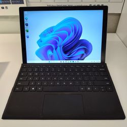 Microsoft Surface Pro 7 With Core i5/256GB SSD/8GB Ram/Windows 11/Good battery/charger/warranty