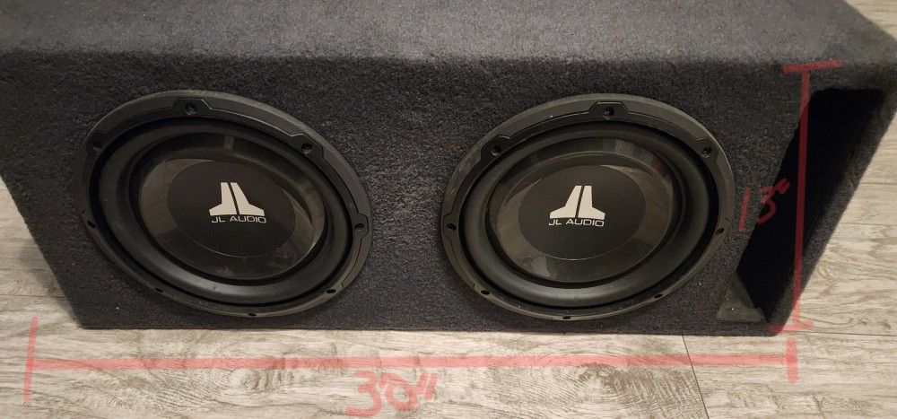 JL Subwoofers 10" with JL 500 Amplifier