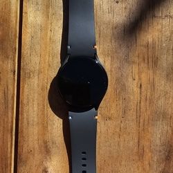 Samsung Galaxy Watch FE