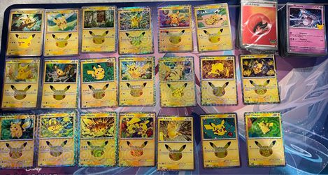 Pokemon 30th pikachu + bulk