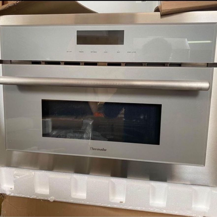 Thermador 30” Built In Microwave 