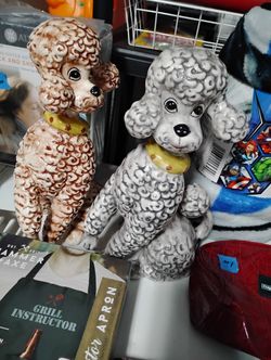 Poodle Dog Statues In Excellent Condition 
