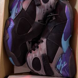 Jordan 8 Retro 