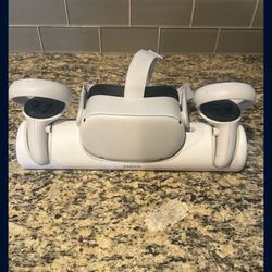 OCULUS 2 VR. w/ Charging Dock And Advanced Head Strap