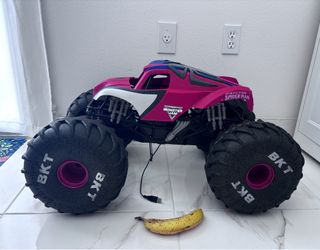 GIANT Monster Jam Marvel Mega Spider-Man RC Monster Truck 1:6 Scale (Replacement Vehicle)