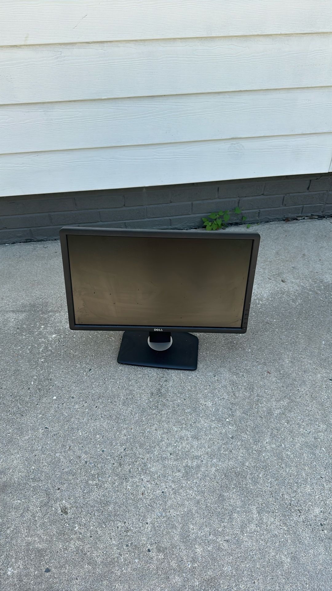 Dell LCD Monitor – For Parts or Rep