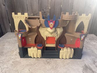 Imaginext Booby trap Castle Play set
