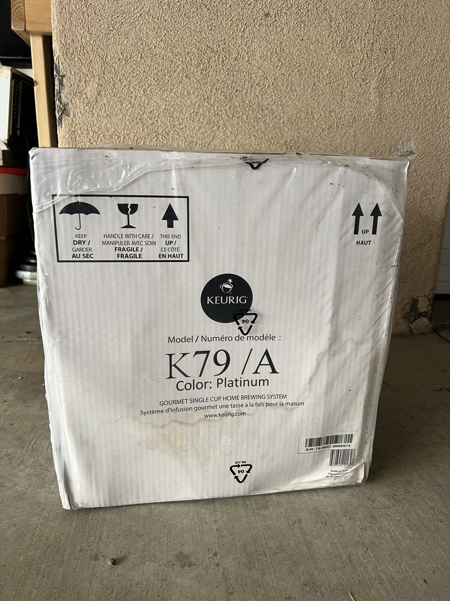 Sealed Box Keurig K79/A Platinum