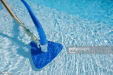 Pool Cleaning Officiant And Affordable 