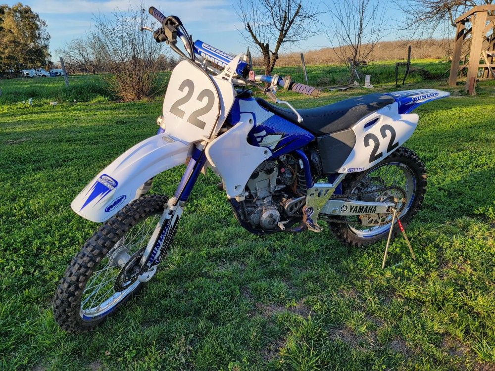 2002 Yamaha YZF