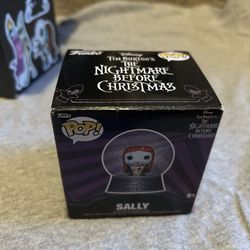 Nightmare Before Christmas Sally Snow Globe 