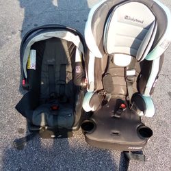 Lot Of 2 Car Seats 30.00