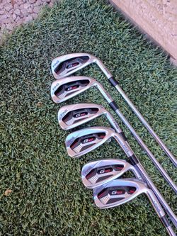 Golf Clubs! PING 410 Iron Set