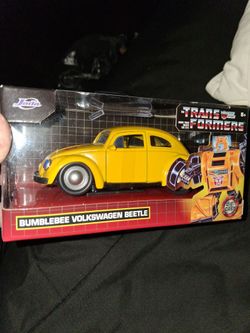 NEW BUMBLE BEE VW