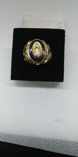 A,14KT GOLD RING GUADALUPE VIRGIN SIZE 10