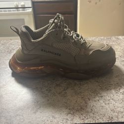 Balenciaga Military Color 