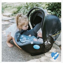 Liing Clek Car seat