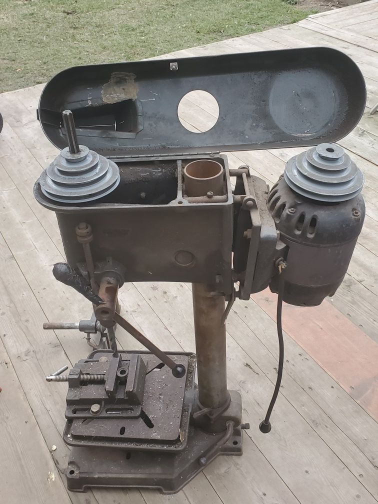 1940s craftsman drill press. Works