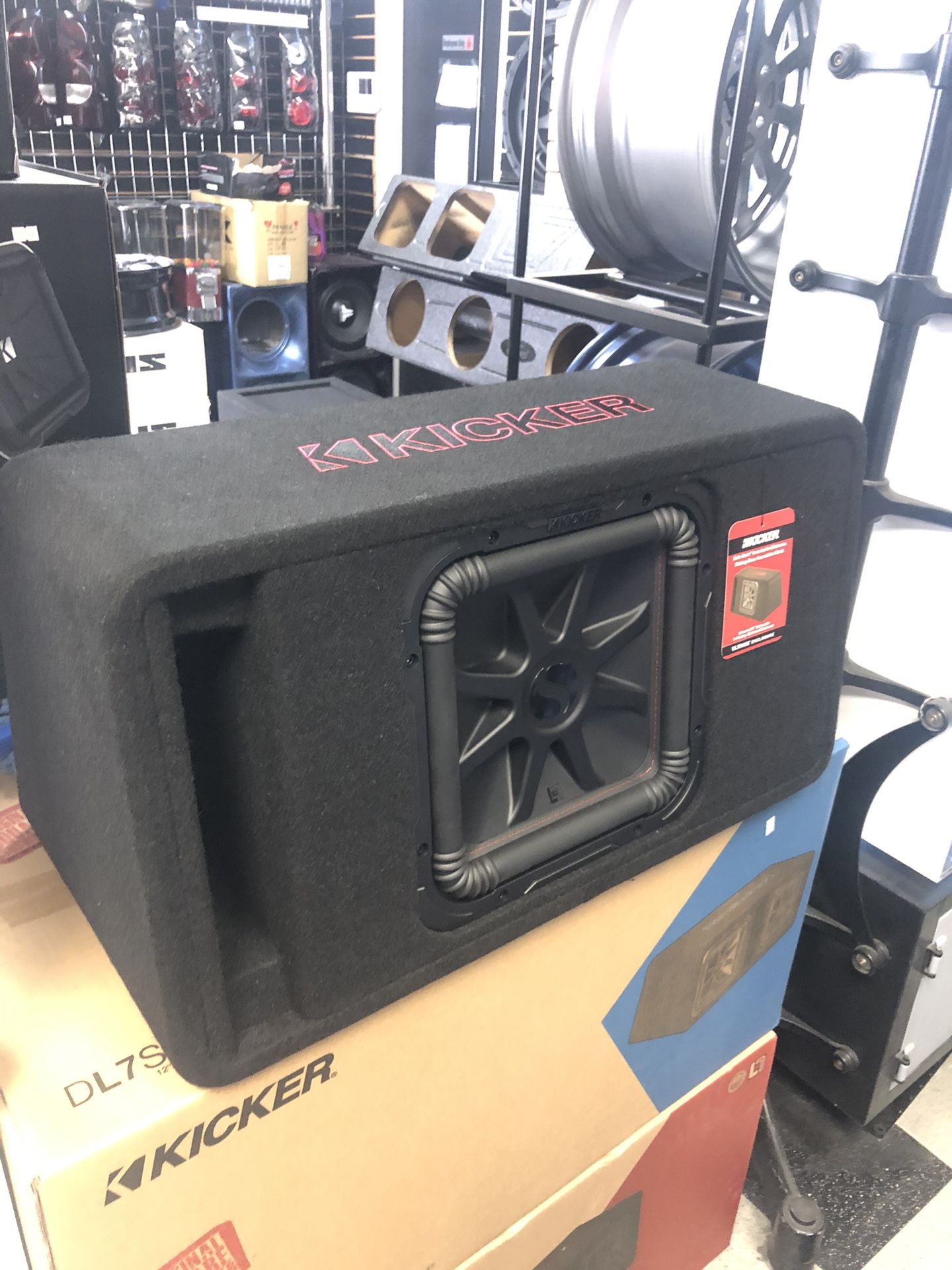 Kicker L7r12 In Ported Box 269.99