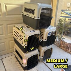 Medium/Large Pet Traveling Carrier $25 Each Cada Uno