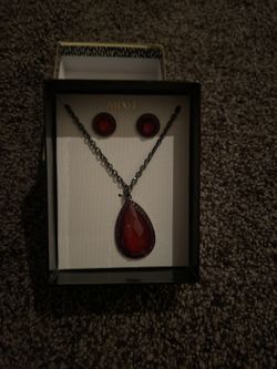 Necklace & a Pair Of Earrings