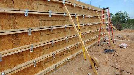 Dayton Superior Jahn Concrete Wall Forming System – 1,300+ Brackets + 60 Turnbuckles