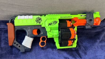 Nerf Zombie Strike Doominator Blaster