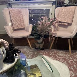 Chairs  Rug Curtains 3 Pair Throws2 And Some Miscellaneous Items To Match 