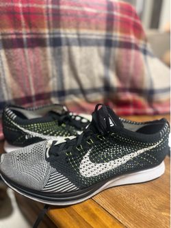 Nike Flyknit Racer Mens 13