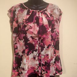 Worthington Sleeveless Floral Shirt in size Large 