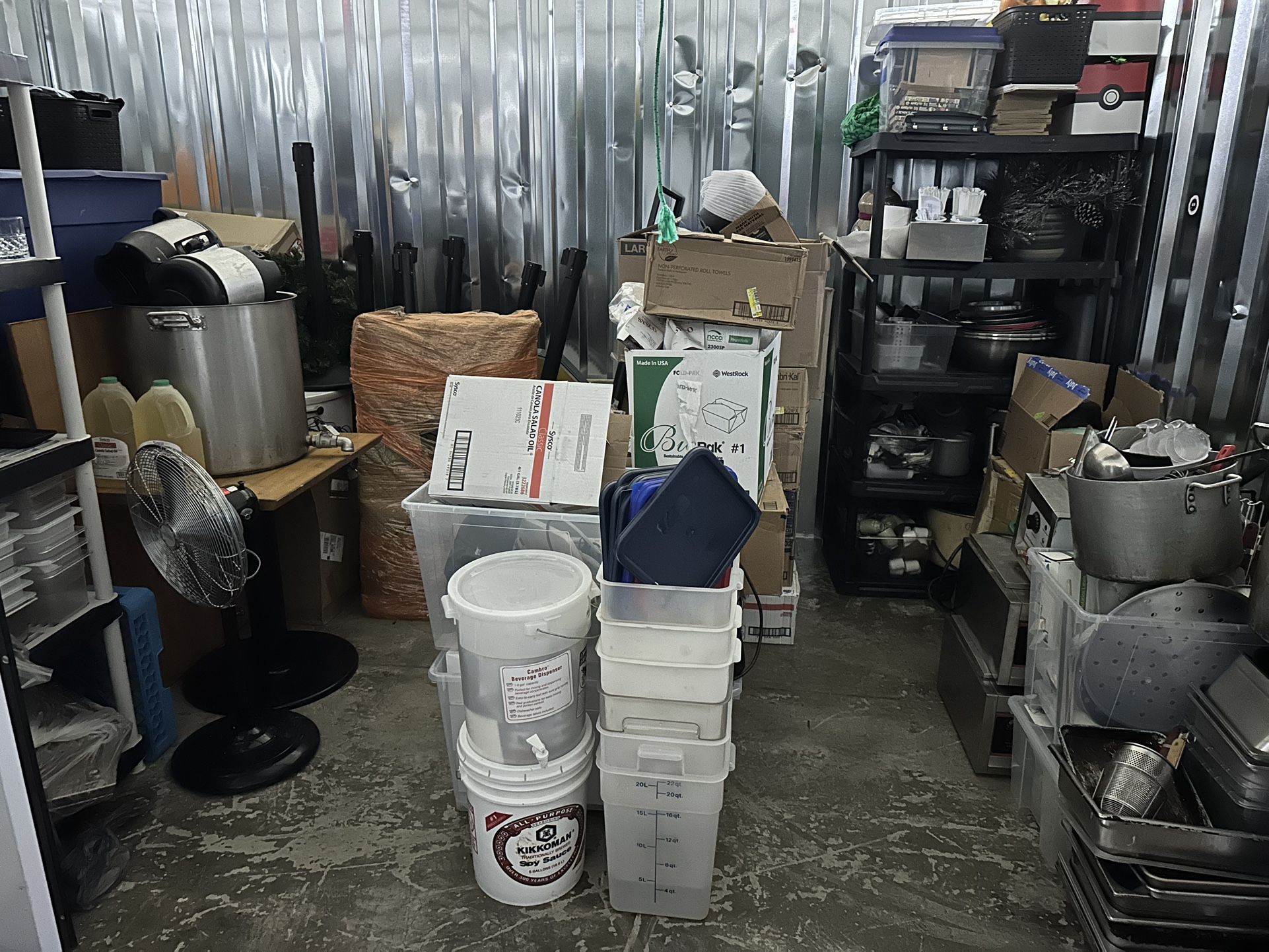 STORAGE UNIT SALE. TONS OR RESTAURANT SUPPLIES. 6/14/25 10am-2pm EVERYTHING MUST GO!!!