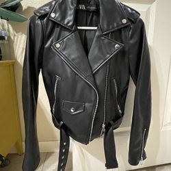 Zara Womens Leather Jacket 