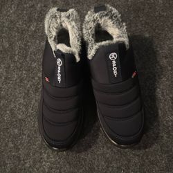 Brand New Navy Sports Fur Lined Ankle Boots Size 7